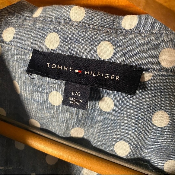 Tommy Hilfiger Polka Dot Chambray Button Down Shirt - Picture 6 of 8